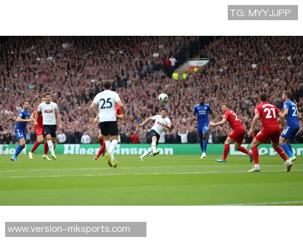 巴利足球球员的成长历程与职业生涯精彩瞬间回顾